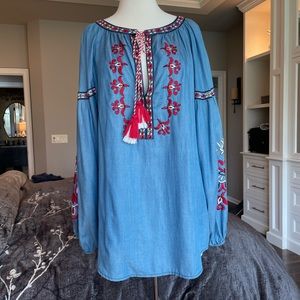 Desigual embroidered tunic.